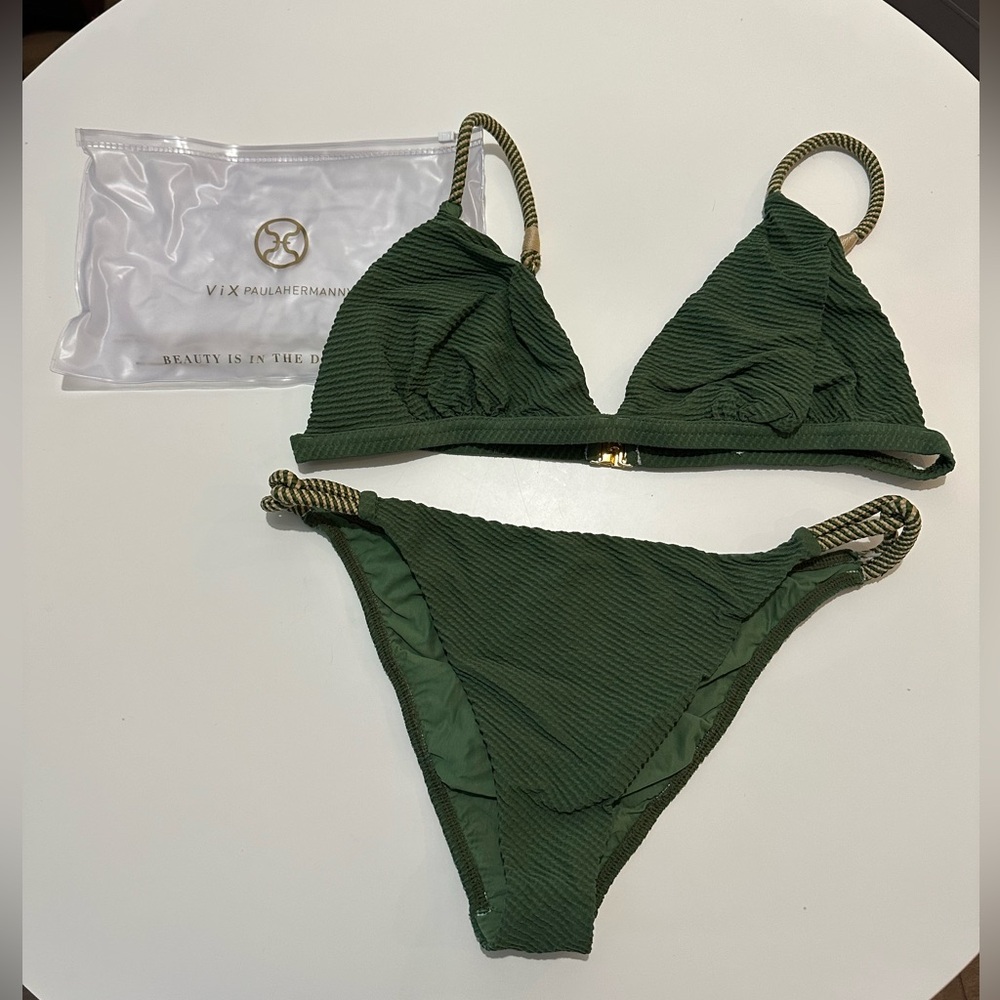 Vix Paula Hermanny Bikini Set in Green